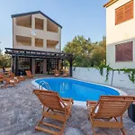 Σπίτι διακοπών My Dalmatia - Seaside Marin With Private Heated Pool