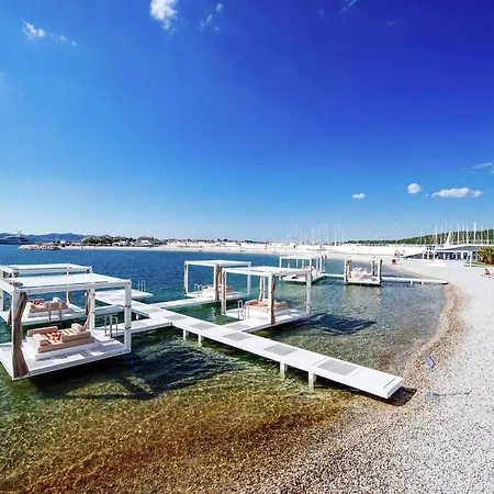 My Dalmatia - Seaside Marin With Private Heated Pool Ferienhaus *