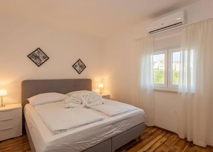 Semesterbostad My Dalmatia - Seaside Marin With Private Heated Pool Sveti Petar (Zadar)