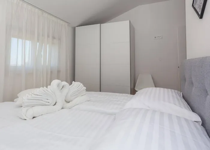 Semesterbostad My Dalmatia - Seaside Marin With Private Heated Pool Sveti Petar (Zadar)