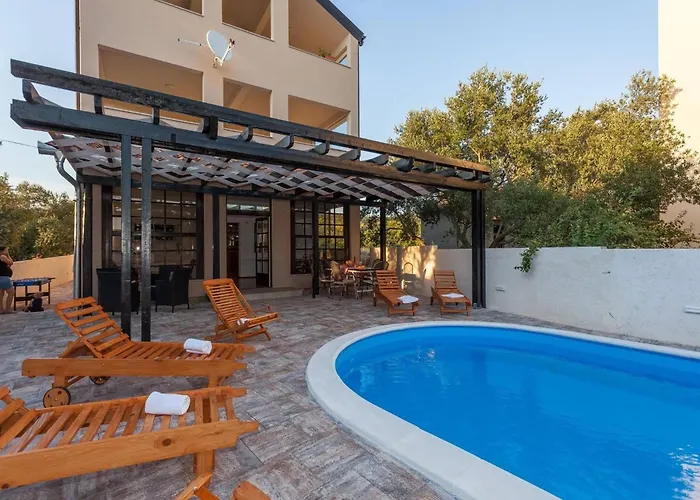 My Dalmatia - Seaside Marin With Private Heated Pool *